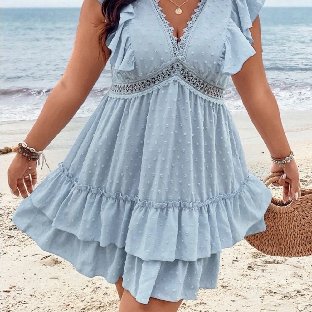 Brand new Women’s lace panel & ruffle tiered powder blue dress | Size 2XL
